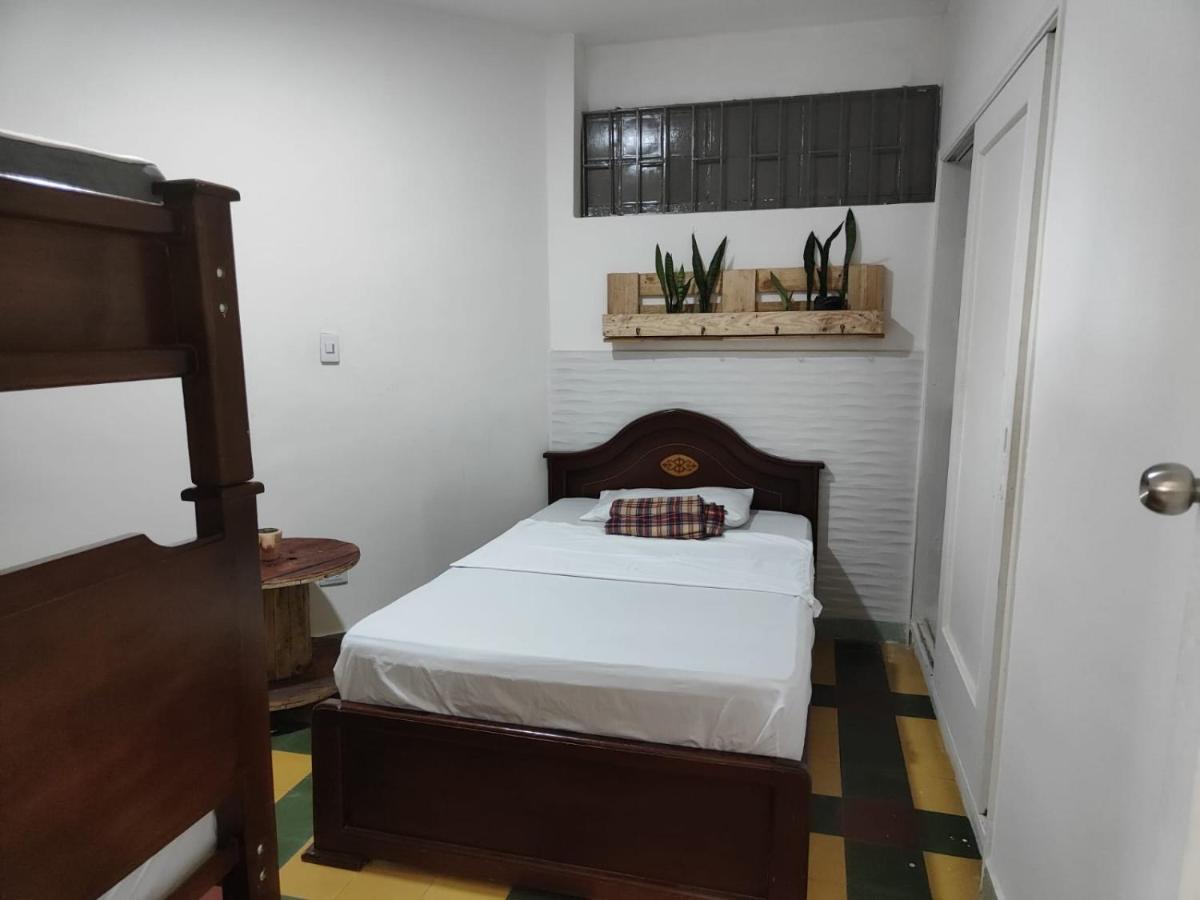 Serrania Hostal Medellin Ngoại thất bức ảnh